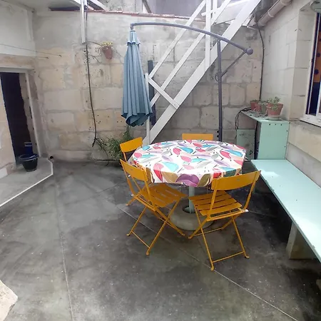 Les Volets Bleus T3 De 80 M2 Patio Privatif ロシュフォール